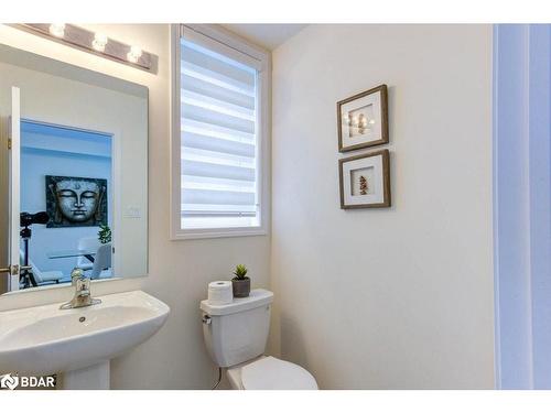 13 Sama Way, Wasaga Beach, ON - Indoor Photo Showing Bathroom