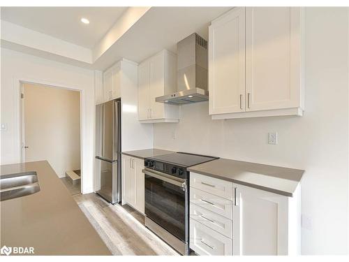 154 Elgin Street Street, Orillia, ON - Indoor Photo Showing Kitchen