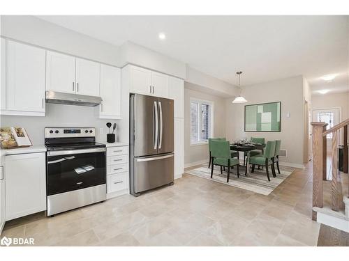 7 Shipley Avenue, Collingwood, ON - Indoor Photo Showing Kitchen With Stainless Steel Kitchen