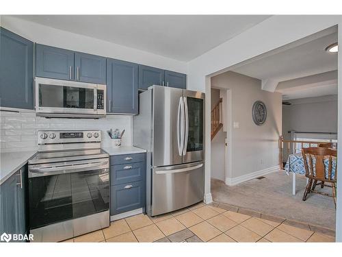 31-325 William Street, Shelburne, ON - Indoor Photo Showing Kitchen