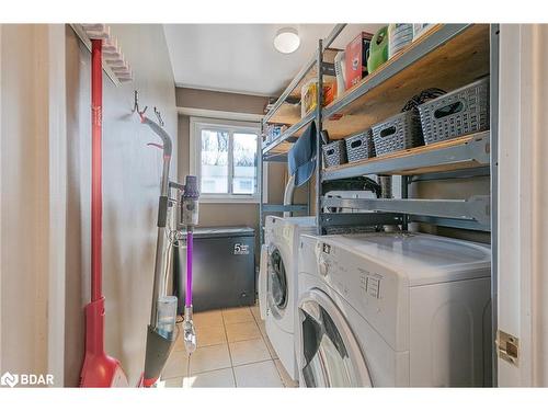 31-325 William Street, Shelburne, ON - Indoor Photo Showing Laundry Room