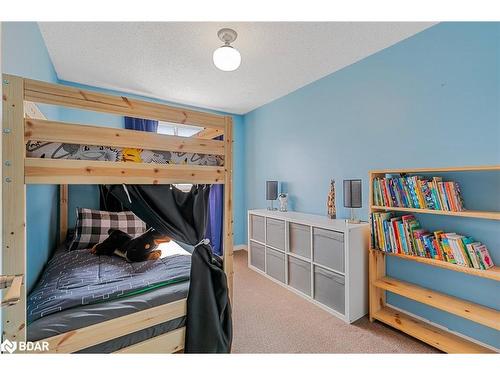 31-325 William Street, Shelburne, ON - Indoor Photo Showing Bedroom