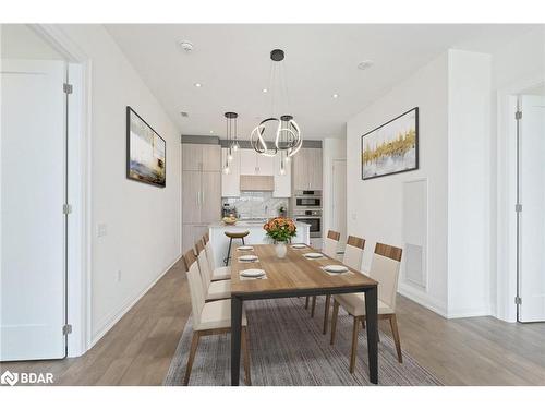 505-42 Mill Street, Georgetown, ON - Indoor Photo Showing Dining Room