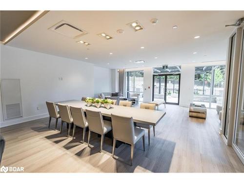 505-42 Mill Street, Georgetown, ON - Indoor Photo Showing Dining Room