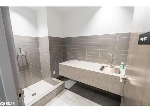 505-42 Mill Street, Georgetown, ON - Indoor Photo Showing Bathroom