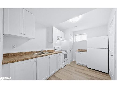 46 Forest Dale Road, Barrie, ON - Indoor Photo Showing Kitchen With Double Sink