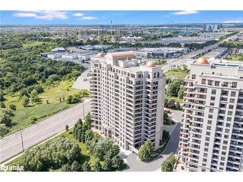 701-9235 Jane Street, Maple, ON - Outdoor With View