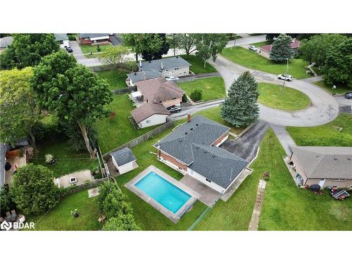 5 Creswick Court, Barrie, ON - Outdoor With In Ground Pool With View