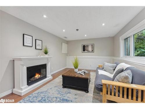 100 Pine Post Road, Keswick, ON - Indoor Photo Showing Living Room With Fireplace