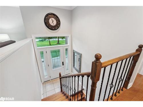 100 Pine Post Road, Keswick, ON - Indoor Photo Showing Other Room