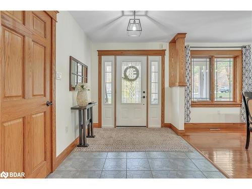 5 Northwood Court, Oro-Medonte, ON - Indoor Photo Showing Other Room