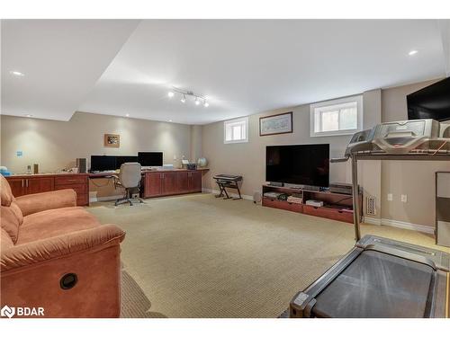 5 Northwood Court, Oro-Medonte, ON - Indoor