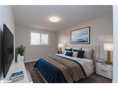 43 Charlbrook Avenue, Barrie, ON - Indoor Photo Showing Bedroom