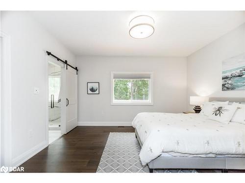 268 Dock Road, Barrie, ON - Indoor Photo Showing Bedroom