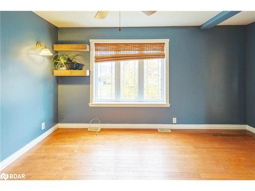 539 Bruce Avenue, Greater Sudbury, ON - Indoor Photo Showing Other Room