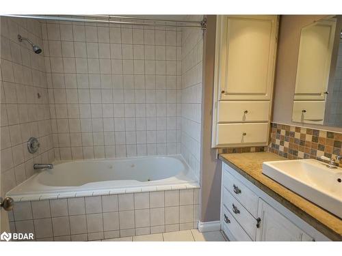 539 Bruce Avenue, Greater Sudbury, ON - Indoor Photo Showing Bathroom