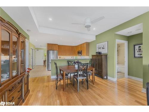 609-6 Toronto Street, Barrie, ON - Indoor Photo Showing Dining Room