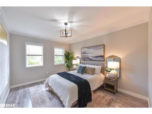 25-800 West Ridge Boulevard, Orillia, ON - Indoor Photo Showing Bedroom