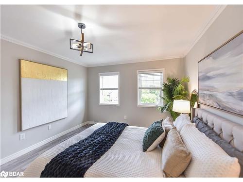 25-800 West Ridge Boulevard, Orillia, ON - Indoor Photo Showing Bedroom