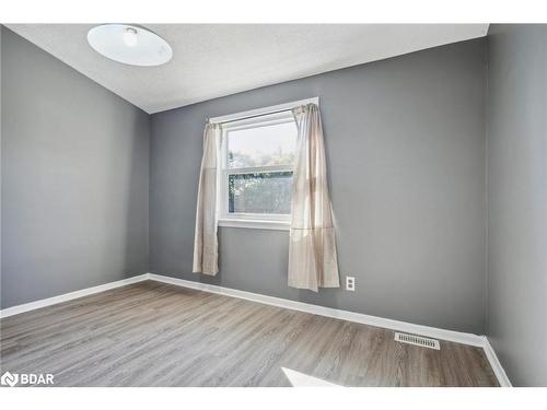 57 Arbour Glen Crescent, London, ON - Indoor Photo Showing Other Room