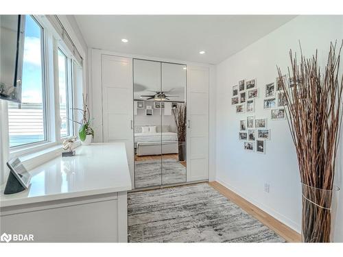 18 Epsom Avenue, Toronto, ON - Indoor Photo Showing Other Room