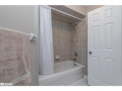 40 Livia Herman Way, Barrie, ON - Indoor Photo Showing Bathroom