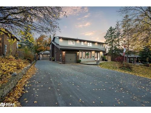 27 Garrett Crescent, Barrie, ON - Outdoor With Facade