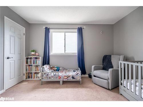 163 Southwinds Crescent, Midland, ON - Indoor Photo Showing Bedroom