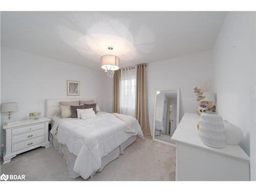 42 Andean Lane, Barrie, ON - Indoor Photo Showing Bedroom