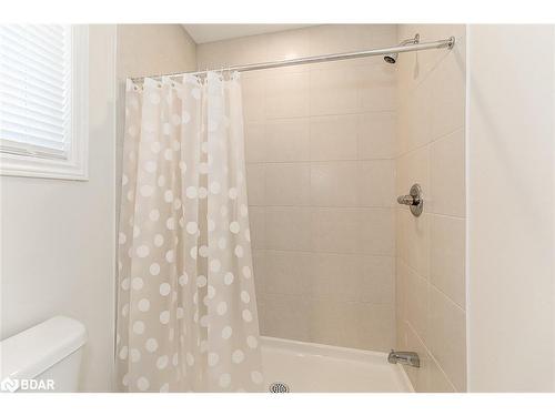 170 Muirfield Drive, Barrie, ON - Indoor Photo Showing Bathroom