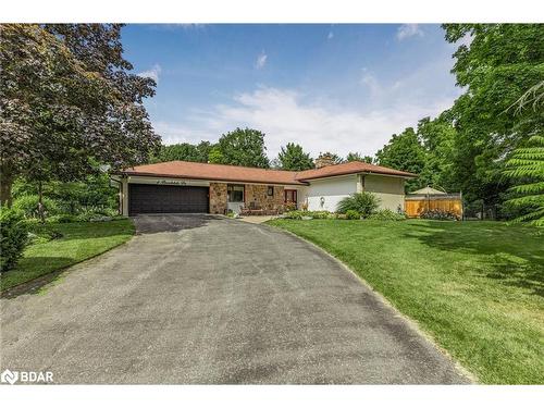 4 Brookdale Drive, Barrie, ON - Outdoor