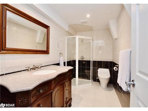 41 Camelot Square, Barrie, ON - Indoor Photo Showing Bathroom