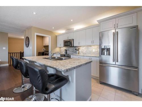 26 Hunter Avenue, Victoria Harbour, ON - Indoor Photo Showing Kitchen With Stainless Steel Kitchen With Double Sink With Upgraded Kitchen