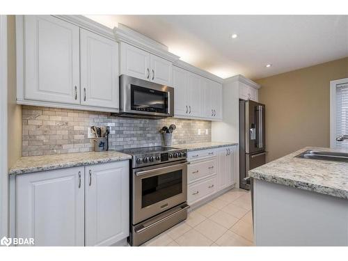 26 Hunter Avenue, Victoria Harbour, ON - Indoor Photo Showing Kitchen With Stainless Steel Kitchen With Double Sink With Upgraded Kitchen