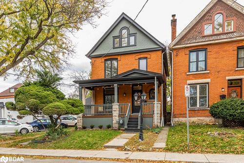 109 Fairleigh Avenue S, Hamilton, ON - Outdoor With Deck Patio Veranda With Facade