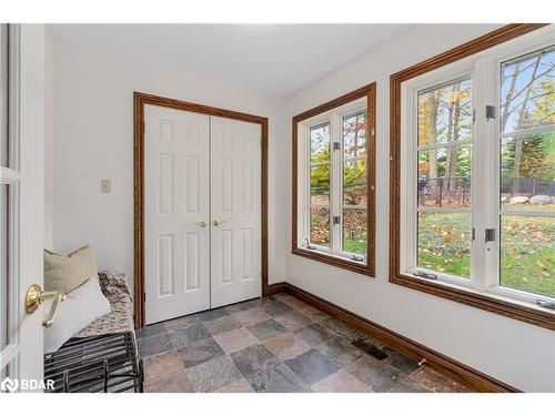 23 Barrie Terrace, Oro-Medonte, ON - Indoor Photo Showing Other Room