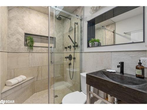 23 Barrie Terrace, Oro-Medonte, ON - Indoor Photo Showing Bathroom