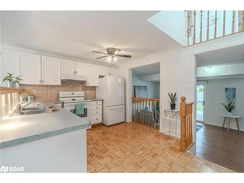 27 Waddington Crescent, Barrie, ON - Indoor Photo Showing Kitchen With Double Sink