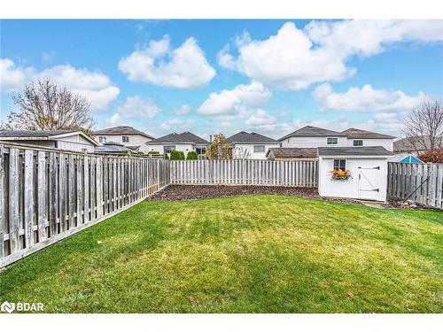 27 Waddington Crescent, Barrie, ON - Outdoor