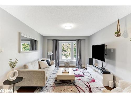 795 Rose Lane, Innisfil, ON - Indoor Photo Showing Living Room