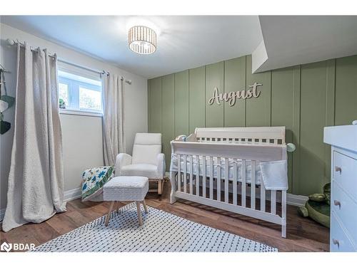 34 Legion Way, Angus, ON - Indoor Photo Showing Bedroom