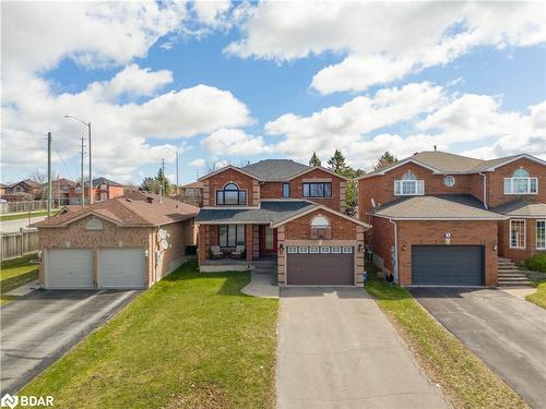 3 Logan Court, Barrie, ON - Outdoor With Facade