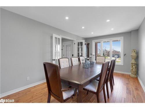 3 Logan Court, Barrie, ON - Indoor Photo Showing Dining Room