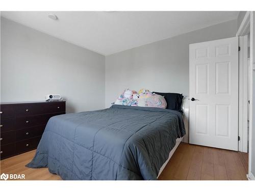 3 Logan Court, Barrie, ON - Indoor Photo Showing Bedroom