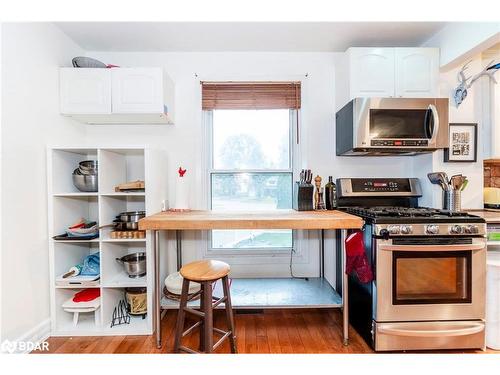 6 Huron Street, Barrie, ON - Indoor Photo Showing Kitchen