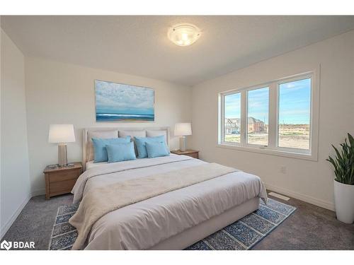 11 Sagewood Avenue, Barrie, ON - Indoor Photo Showing Bedroom