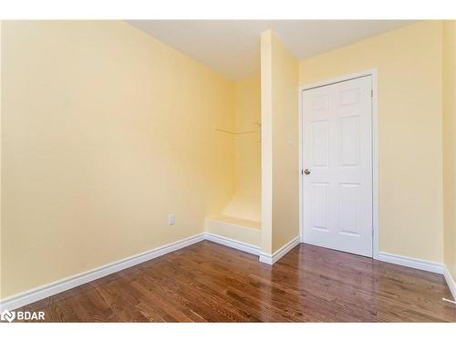 J5-63 Ferris Lane, Barrie, ON - Indoor Photo Showing Other Room