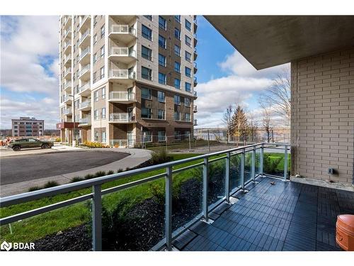 101-58 Lakeside Terrace, Barrie, ON - Outdoor