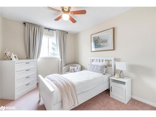 7 Zachary Drive, Brampton, ON - Indoor Photo Showing Bedroom