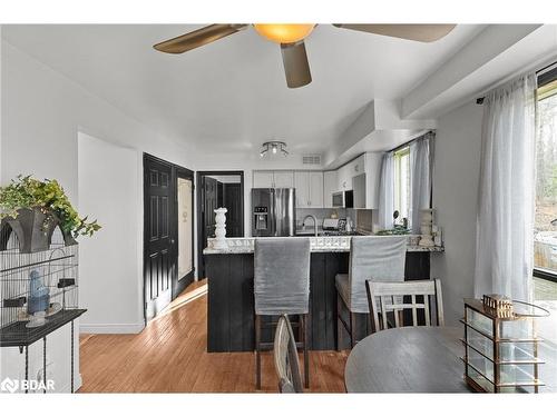 53 Slalom Drive, Oro-Medonte, ON - Indoor Photo Showing Dining Room